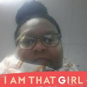 Meet your Posher, Lakeisha