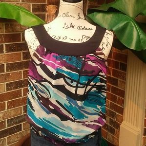 Adorable flattering top