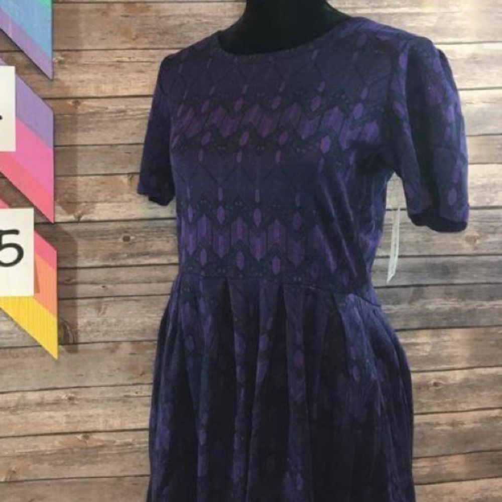 NWT Lularoe Amelia