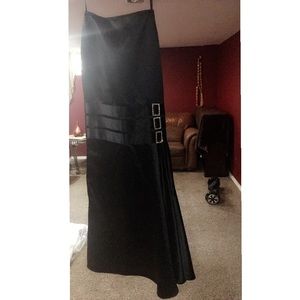 Black long silky skirt!
