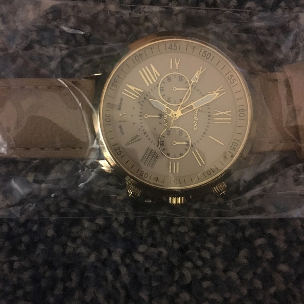 Watch - Picture 4 of 5