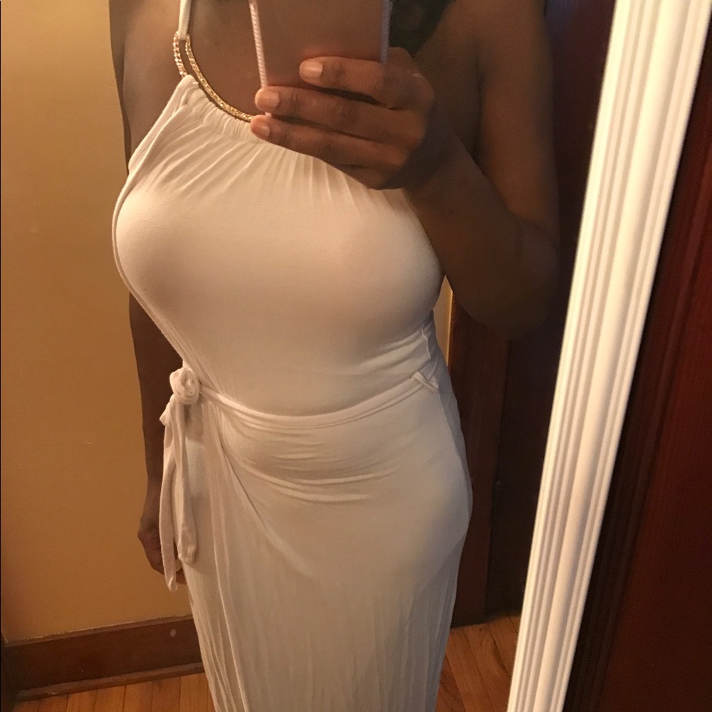 White dress with gold collar
