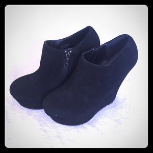 Steve Madden wedge boots