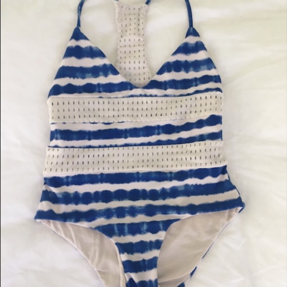 Acacia honey (kids) Swimwear size XL