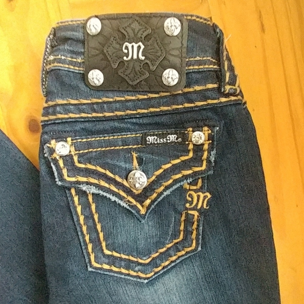 NWOT Miss Me Signature Bootcut Jeans