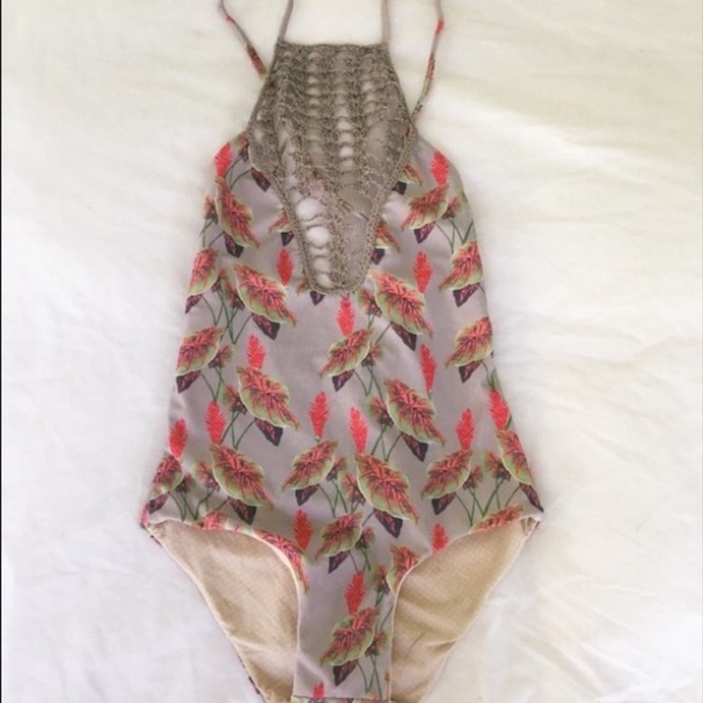 Acacia Swimwear honey (kids)🔴sold🔴