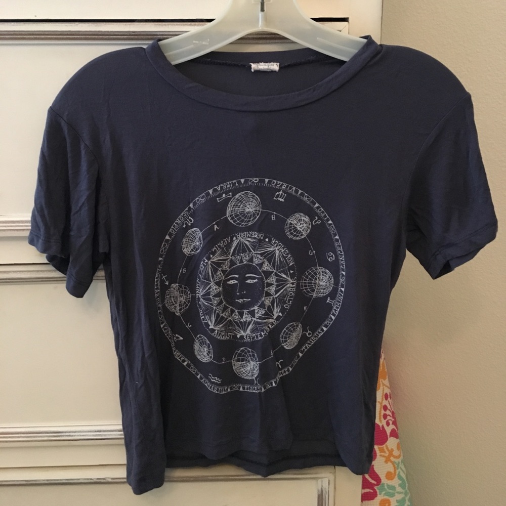 Brandy Melville/John Galt Zodiac sign tee