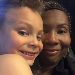 Meet your Posher, Latoya