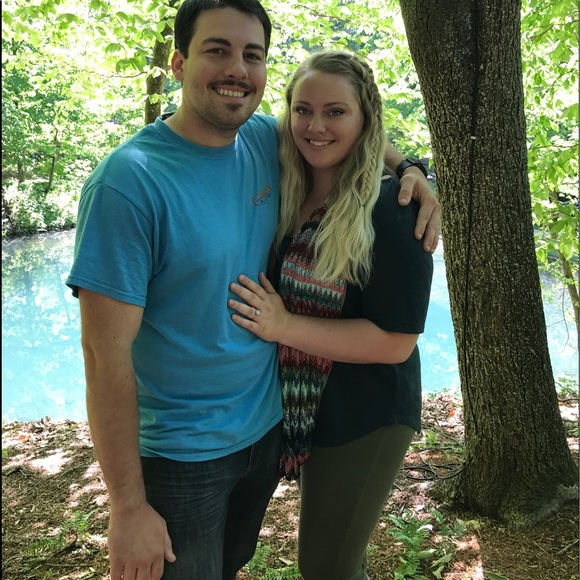 Meet your Posher, Casey - Picture 3 of 3