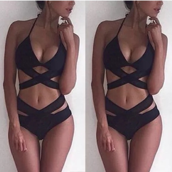Other - Padded Bandage Bikini 👙