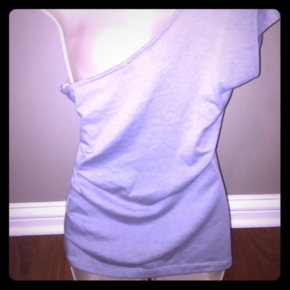 🎉HOST PICK🎉 Gray Floral Print Top, Size XL - Picture 4 of 4