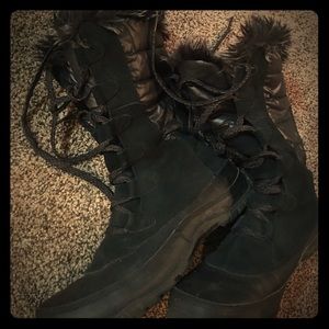 ** FLASH SALE ** North Face Rain/Snow Boots☃️☔️