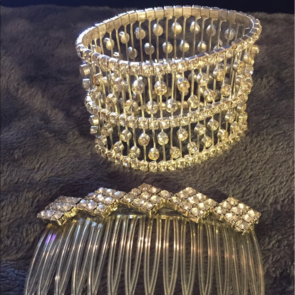 Sparkling Rhinestone Bracelet & Hair Comb