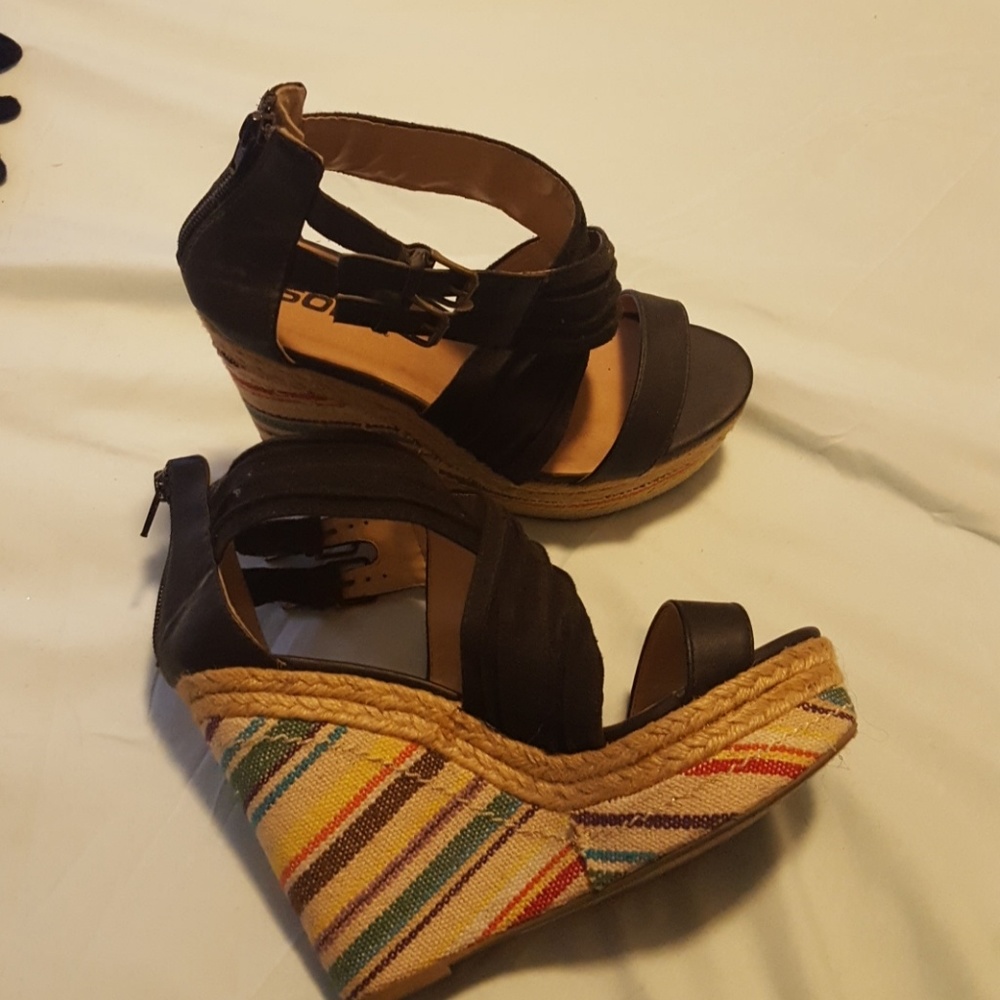 Soda wedge shoes size 8.5