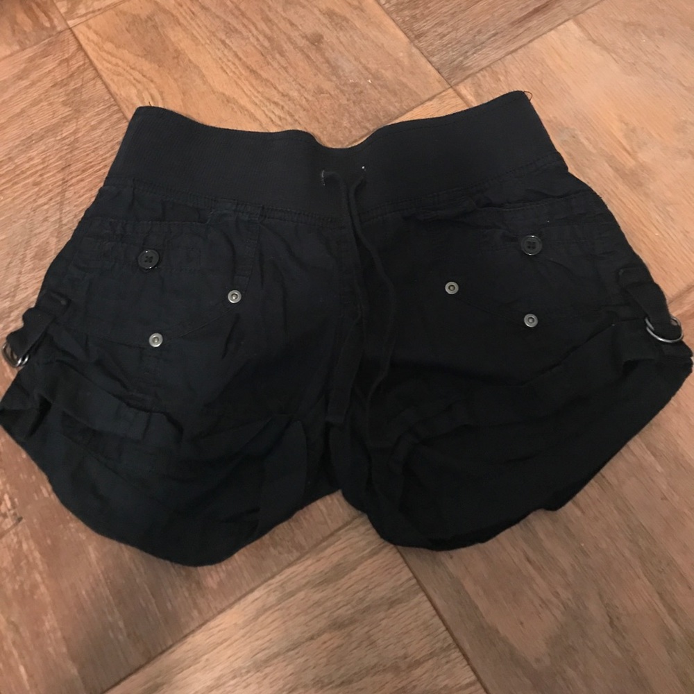 Black cargo short shorts