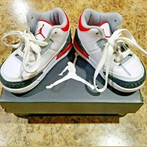 Air Jordan Retro 3 Toddler 6C Sneakers Shoes White