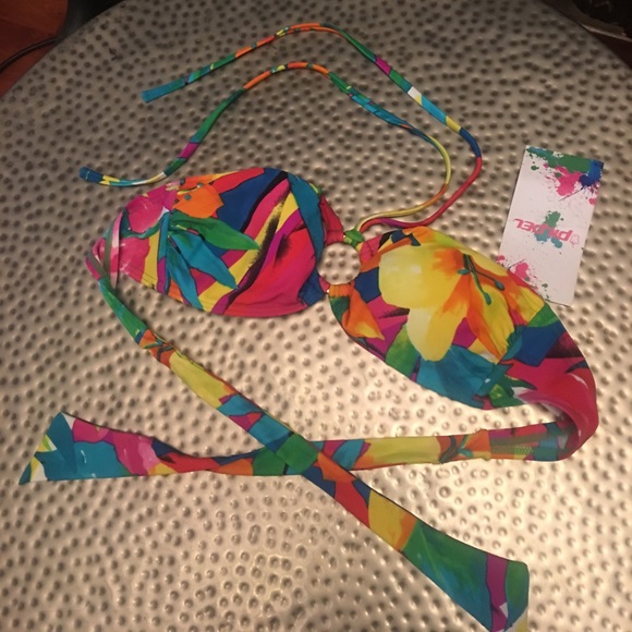 PILPEL Bikini Top - Size 38 (Med) NEW - Picture 3 of 4