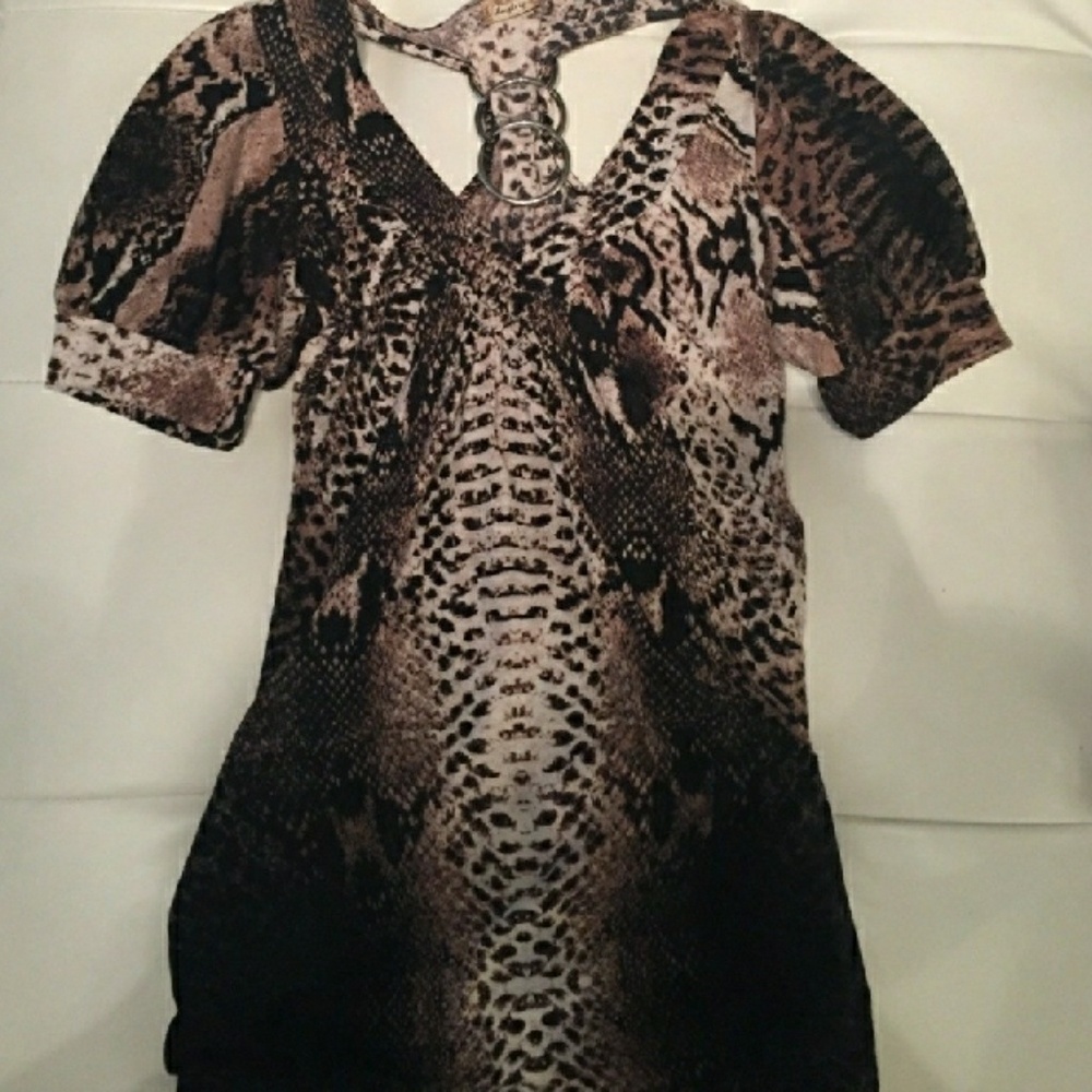 Daytrip Cheetah blouse