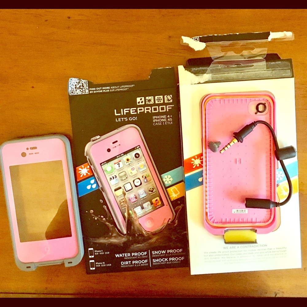 Lifeproof Case for iPhone 4/4S! Brand new! Pink!