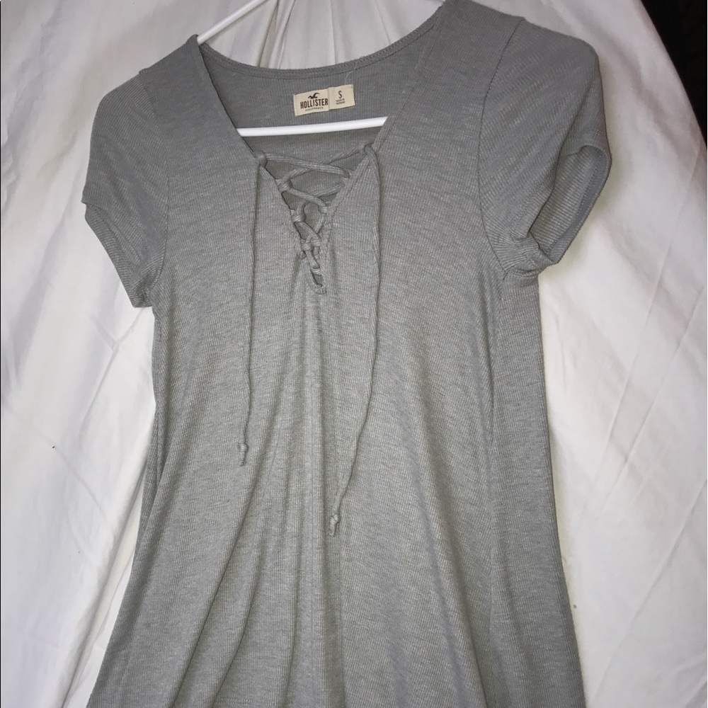 hollister lace front shirt