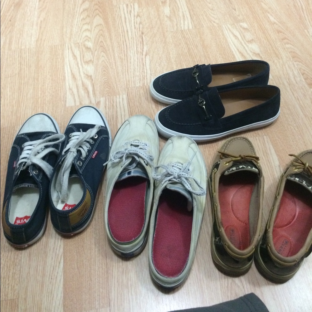 Bundle of shoes(womens 6.5-7.5) taking offers!!