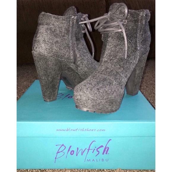Wedge booties - Picture 1 of 1