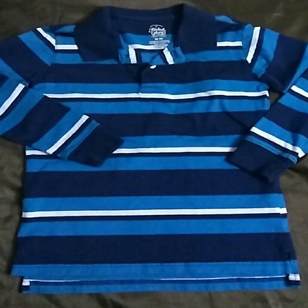 Boys long sleeves polo shirt.