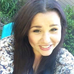 Meet your Posher, Lily