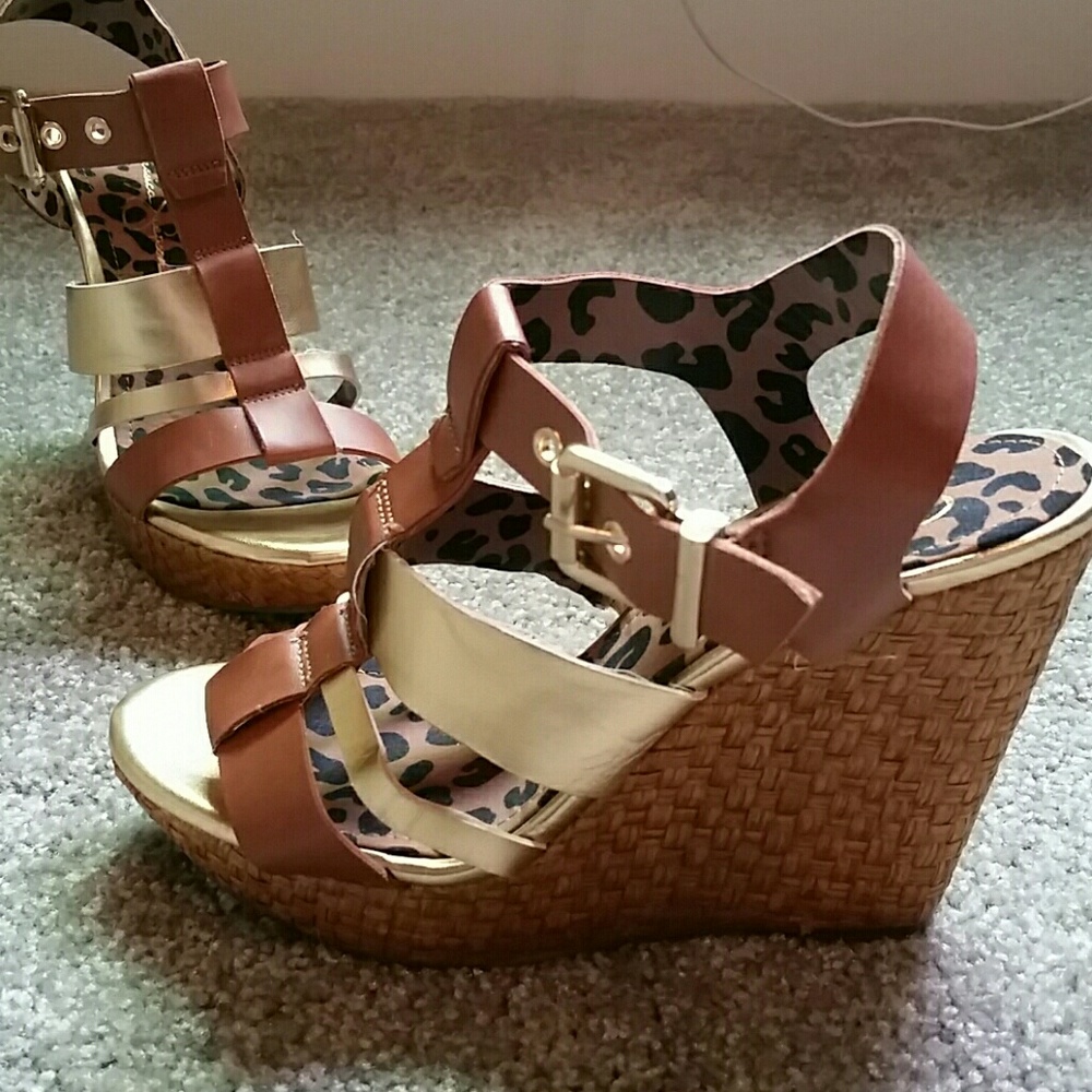 Brand New! Jessica Simpson wedges