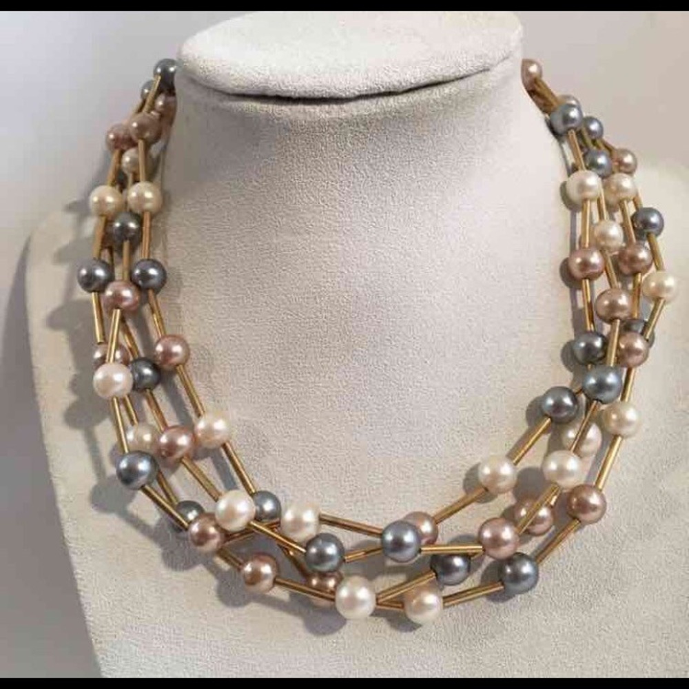 Multi Color Sim Pearl Necklace 16 Inch