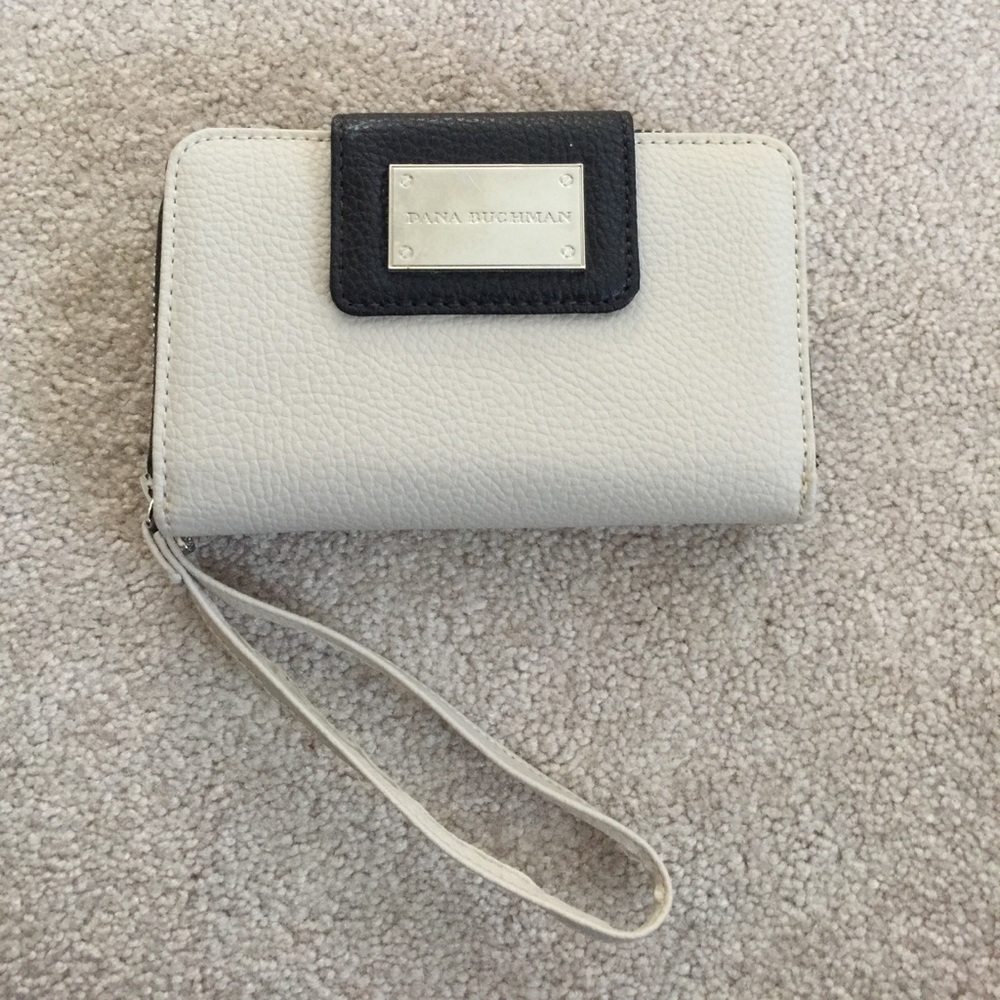 Dana Buchman wristlet