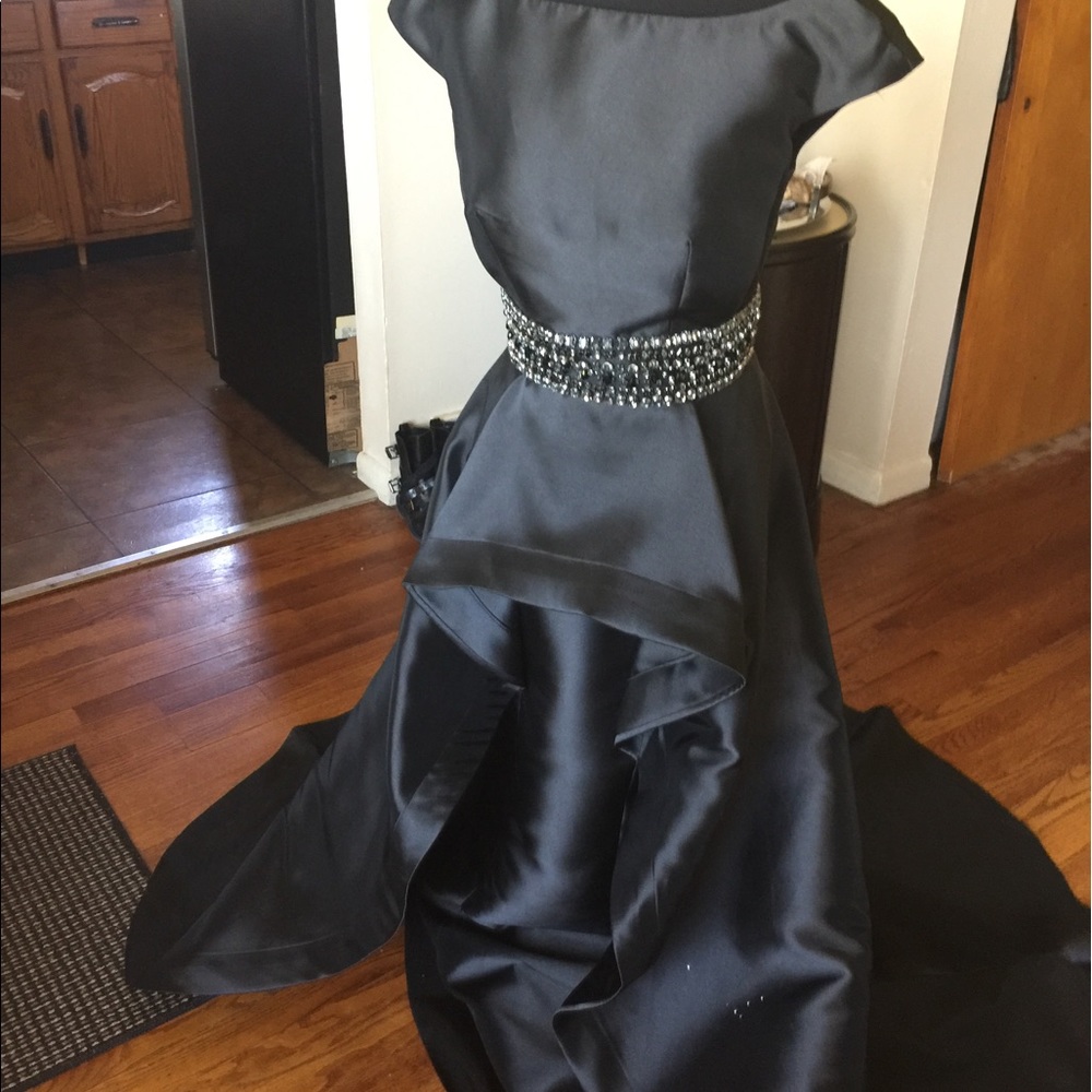 Beautiful Black After 5 Dress
