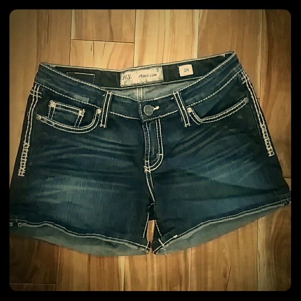BKE like new denim Madison women's shorts sz 28