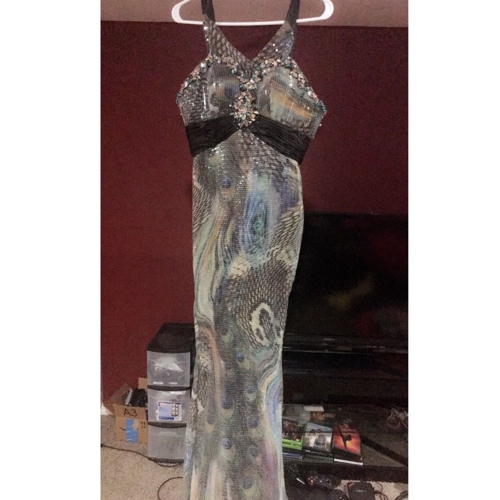 Long marble sequenced gown