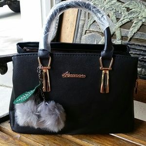 Women outdoor office and career tote (black)