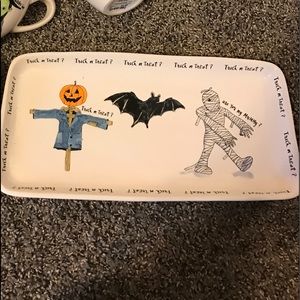 Rae Dunn Halloween platter