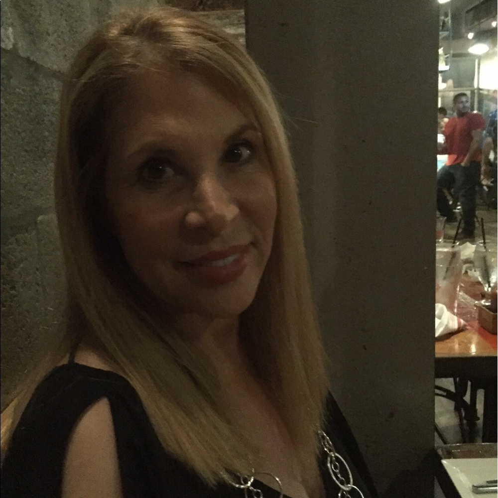 Meet your Posher, Marsha