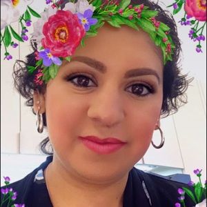 Meet your Posher, Theresa