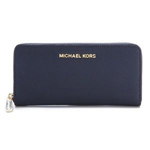 BRAND NEW navy Michael kors large wallet zip close