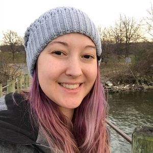 Meet your Posher, Alicia