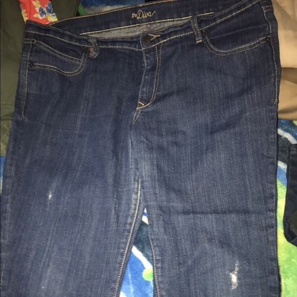 Old Navy the Diva Regular Jeans - Picture 3 of 4