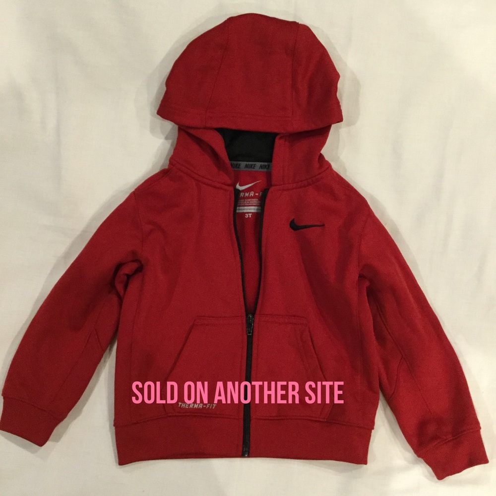 Nike Therma Fit Kids Red Zipper Hoodie Size 3T