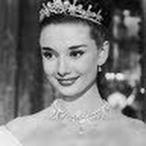 Meet your Posher, Alisha