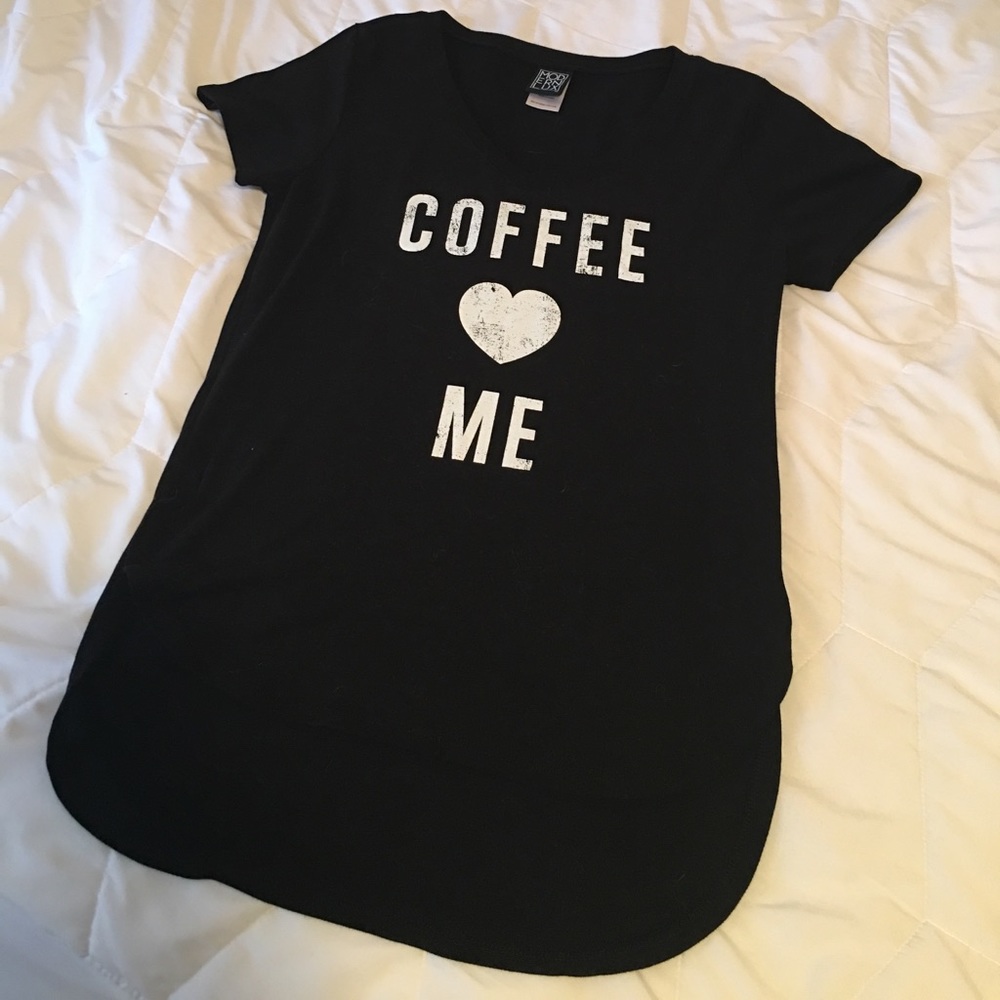 Never worn "coffee loves me" tee NWOT