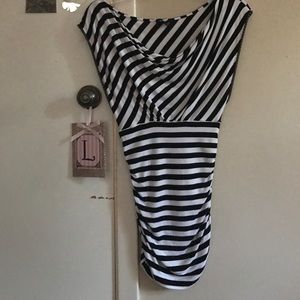 Gorgeous striped top.