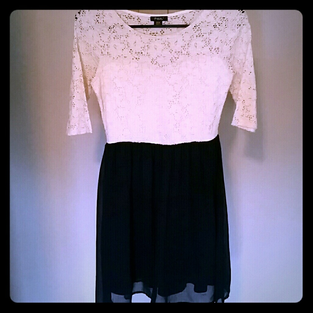 Sexy lace top dress w/ sheer skirt