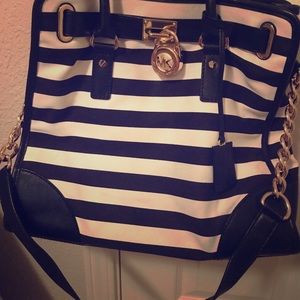 Authentic Michael Kors purse