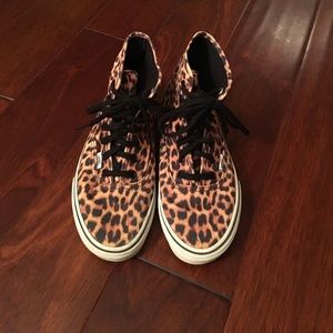 Leopard Print High top Vans