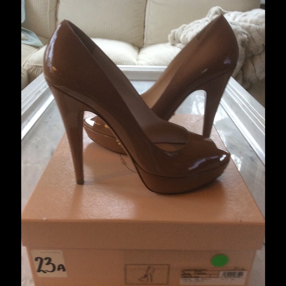 Gorgeous Toffee Prada Peep Toe Pump 39
