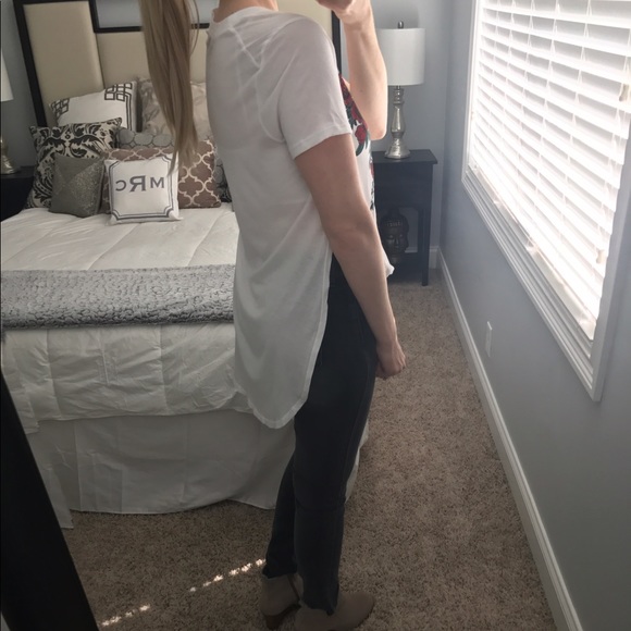 ‼️Clearance LAST Distressed Rose Tunic - Picture 7 of 8